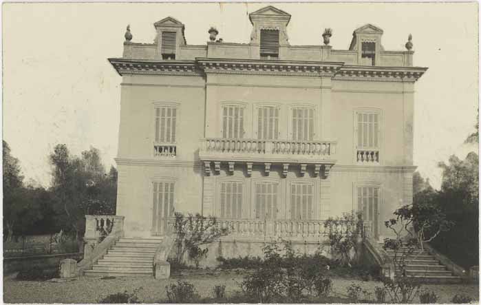[Villa les Hirondelles à Cannes. Façade sud.], vers 1930.