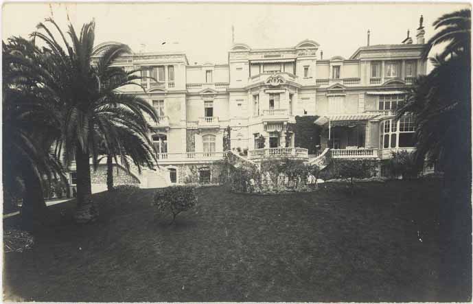 [Vue d'ensemble de la villa Kazbeck prise du sud.], vers 1910 ?