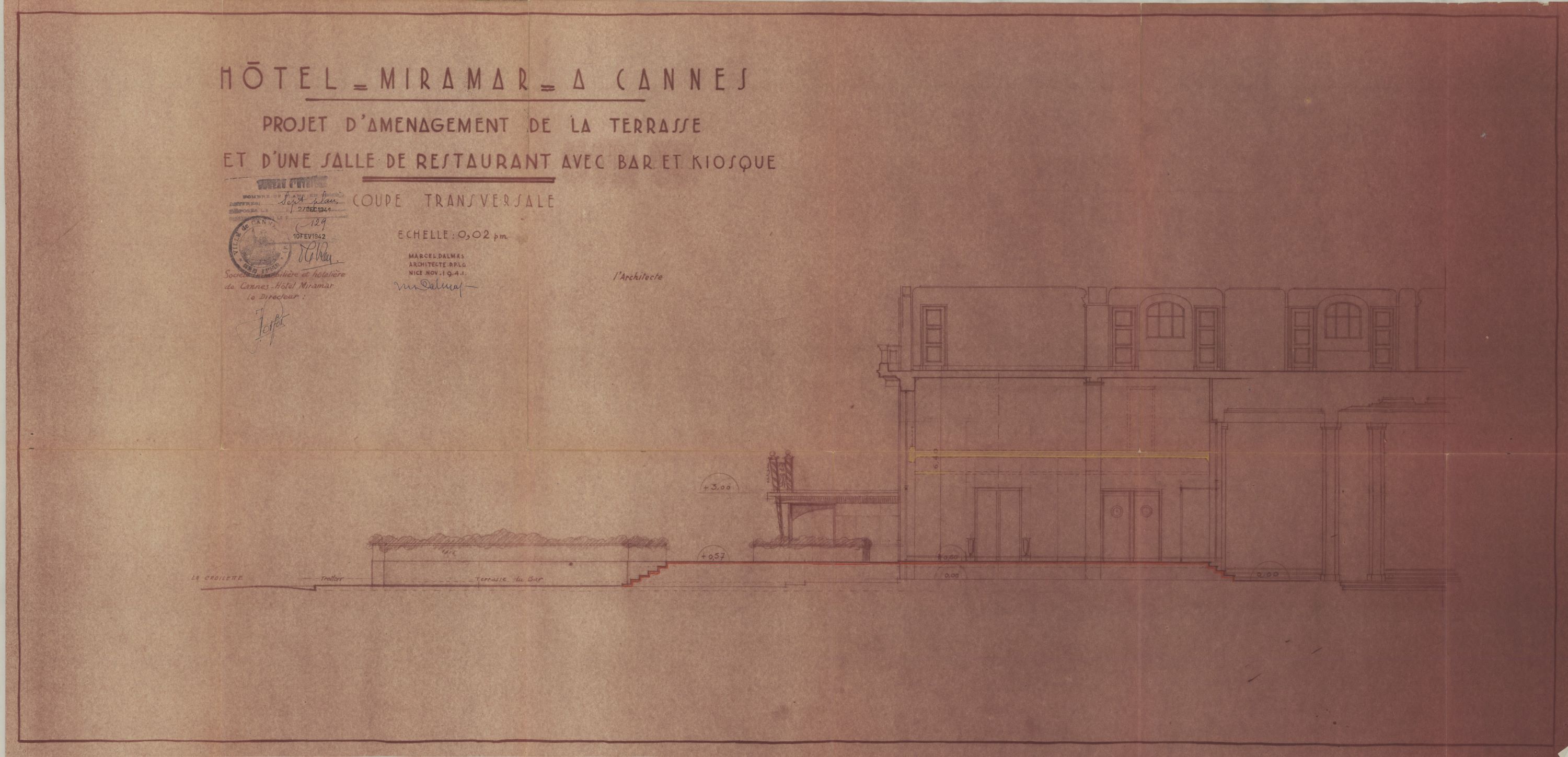 Hôtel Miramar à Cannes. Projet d'aménagement de la terrasse et d'une salle de restaurant avec bar et kiosque. Coupe transversale, 1941.