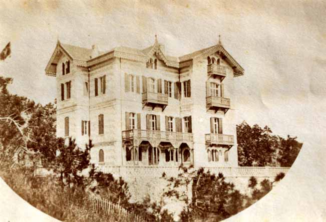 [Villa de la Fourcade à Cannes. Vue prise du sud.], [vers 1873].
