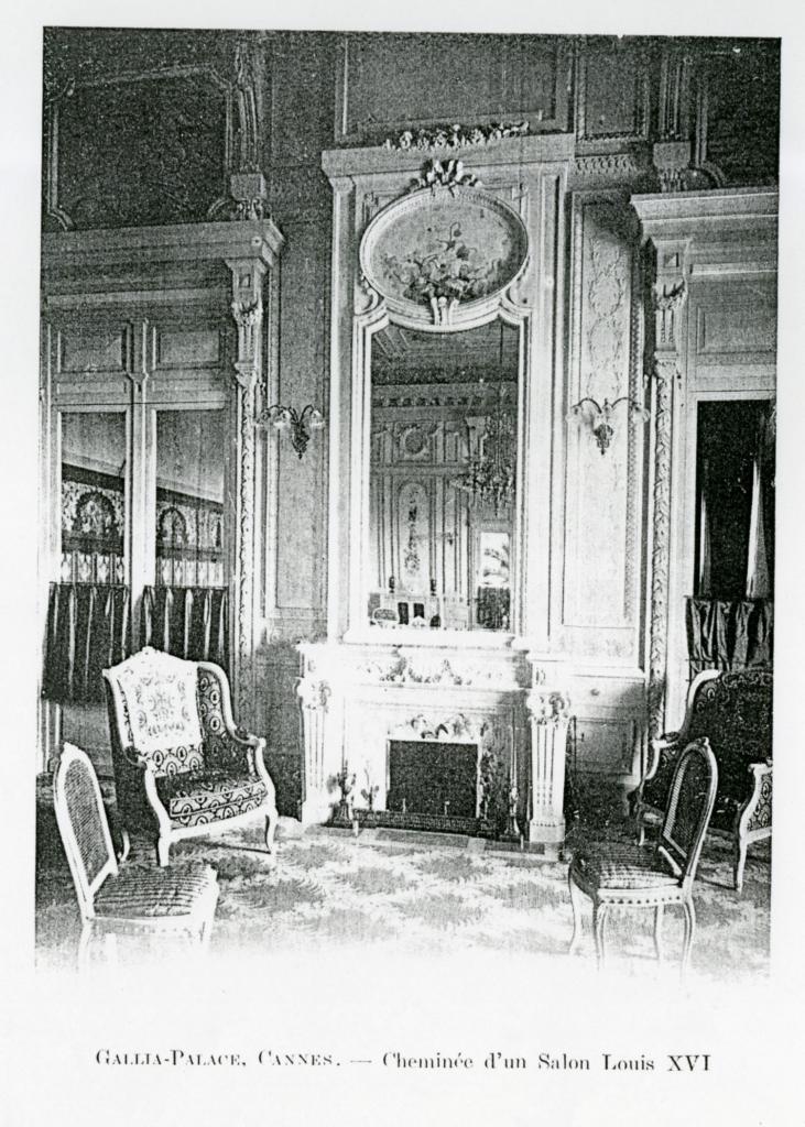 Gallia-Palace. Cannes. - Cheminée d'un salon Louis XVI, [vers 1905].