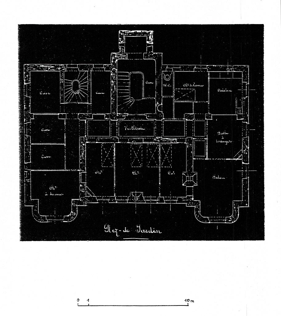 Propriété de M. Duval à Cannes. Projet d'une grande villa à loyer. [villa la Parisienne]. Rez-de-jardin. 1909.