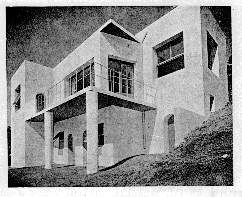 Villa Lahy au Lavandou. Façade principale, 1926. Vue rapprochée.