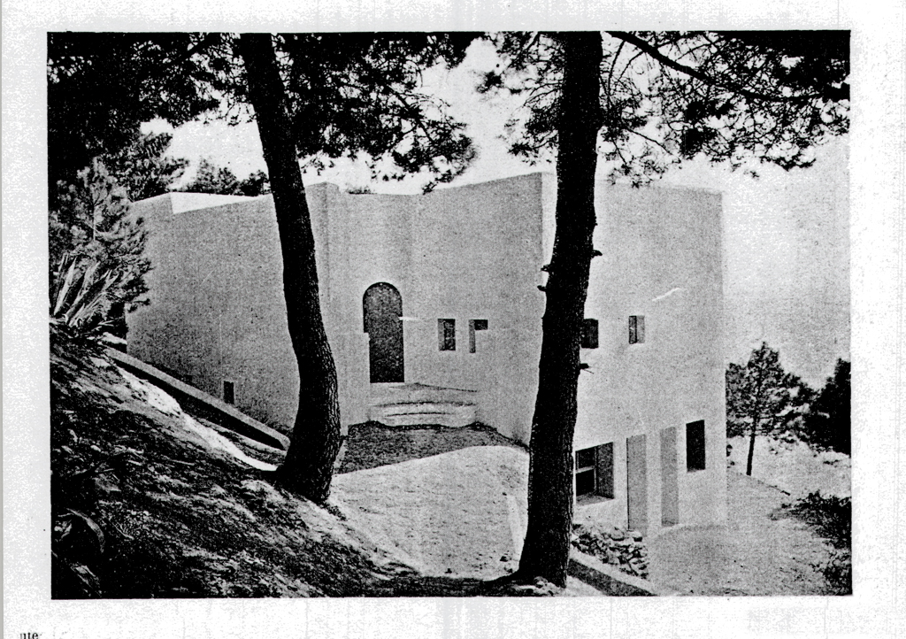 Villa Lahy au Lavandou. Façade côté route, 1926.