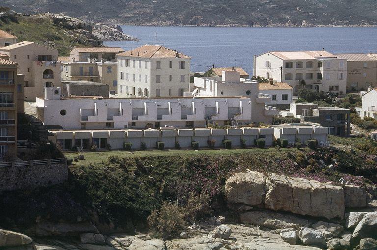 Vue prise des remparts de la citadelle.