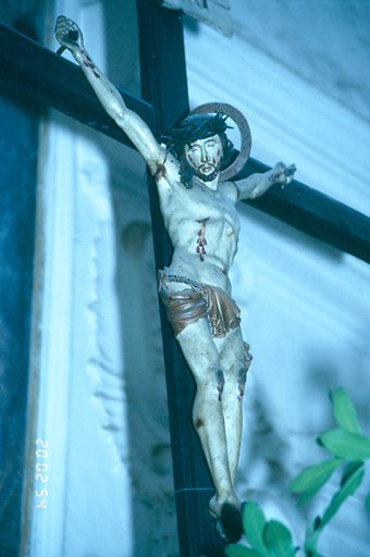 Statuette : Christ en croix