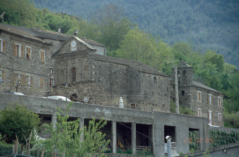 Vue d'ensemble de trois quarts droit No 1.