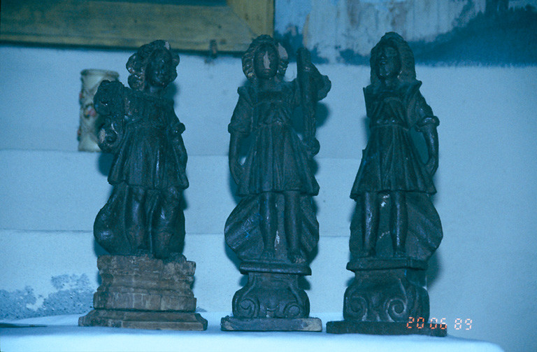 Statues (statuettes) : Anges céroféraires (3)