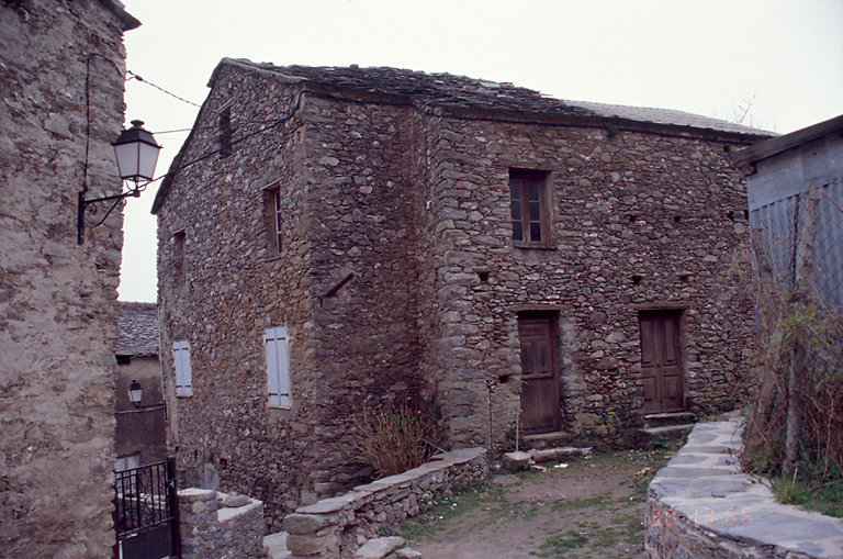 Elévation antérieure.