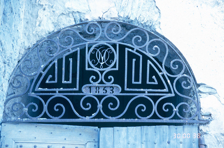 Imposte datée de 1853.