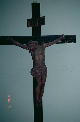 Statuette : Christ en croix (No 2)