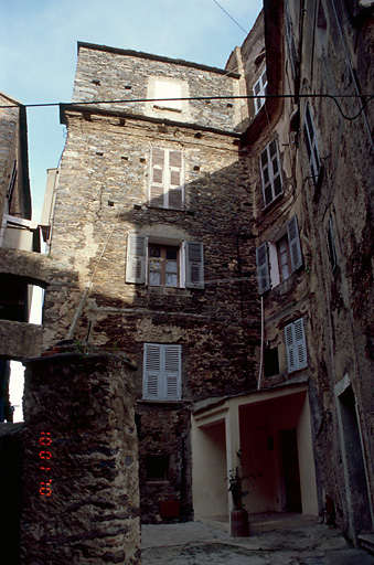 Elévation postérieure.