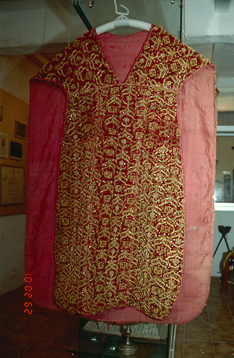 Chasuble (ornement rouge)