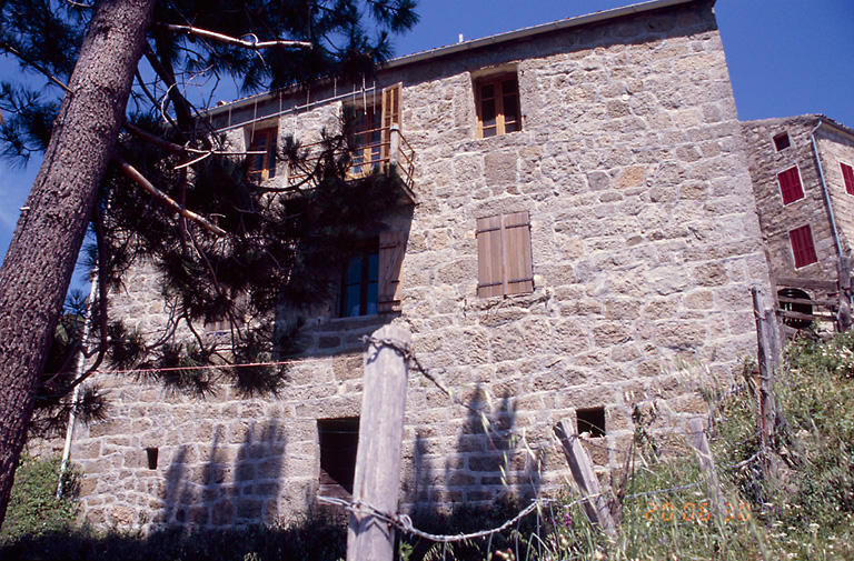 Elévation postérieure.