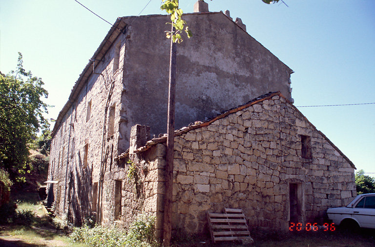 Elévations postérieures.