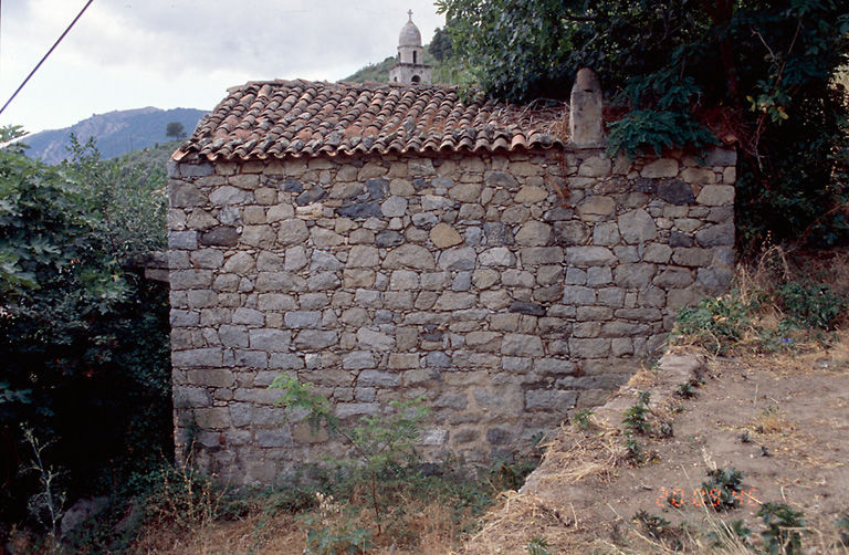 Elévation latérale.