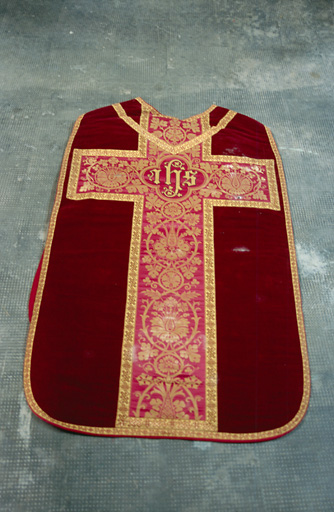 Chasuble de l'ornement rouge