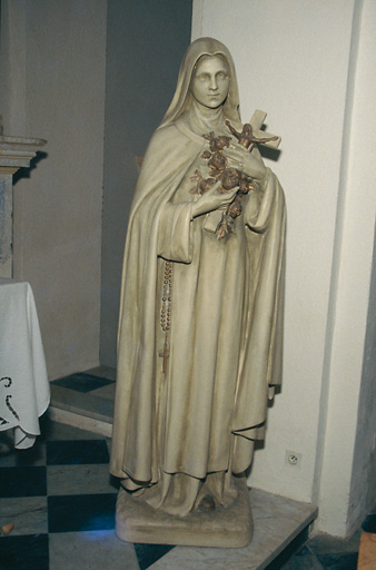 Statue : Sainte Thérèse de Lisieux