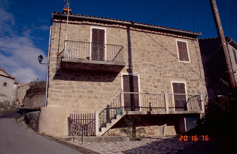 Elévation antérieure.