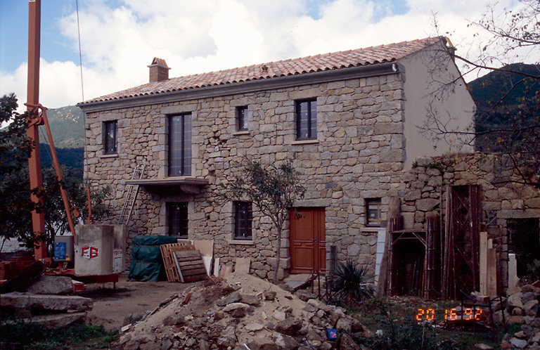 Elévation antérieure.