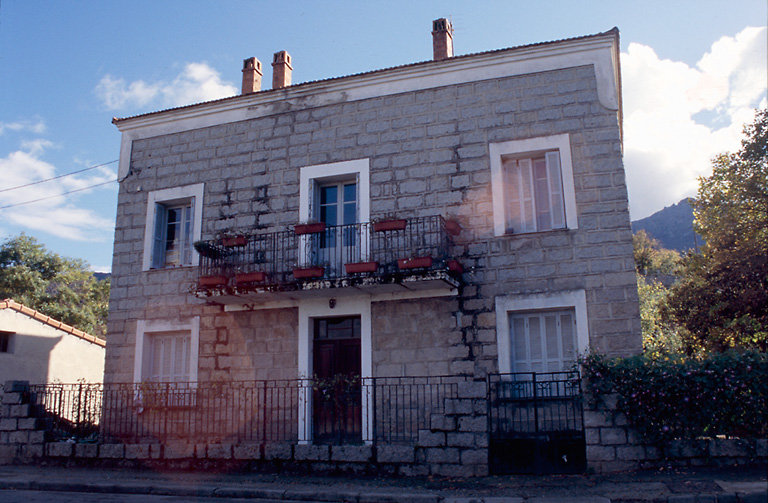 Elévation antérieure.