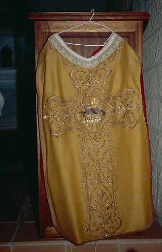 Chasuble (ornement doré)