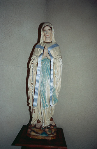 Statue : Notre-Dame de Lourdes