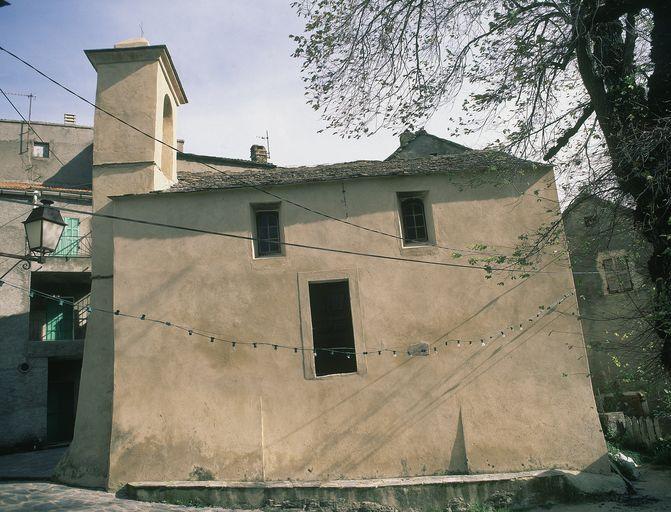 Elévation latérale droite.