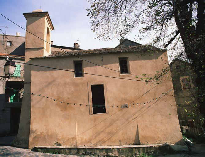 Elévation latérale droite.