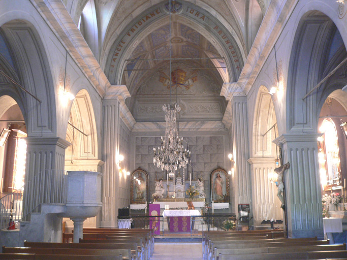 Nef et choeur.