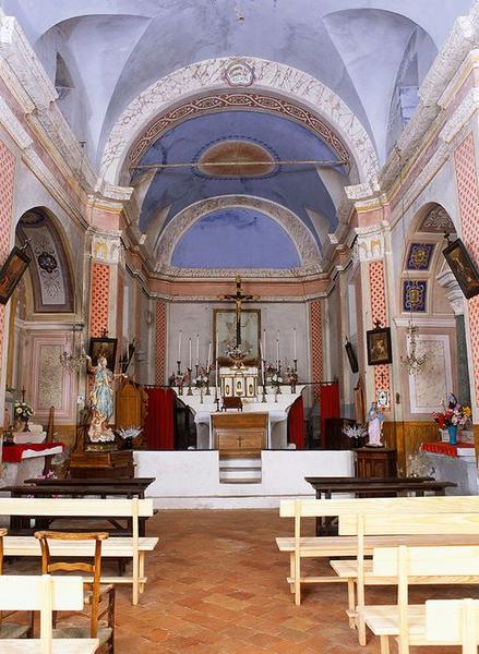 Nef et choeur.