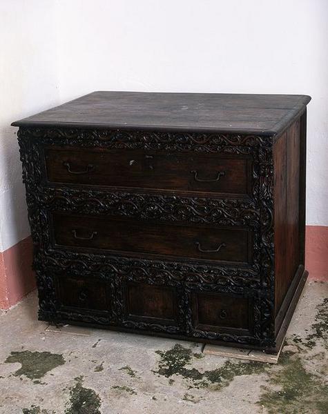 Commode