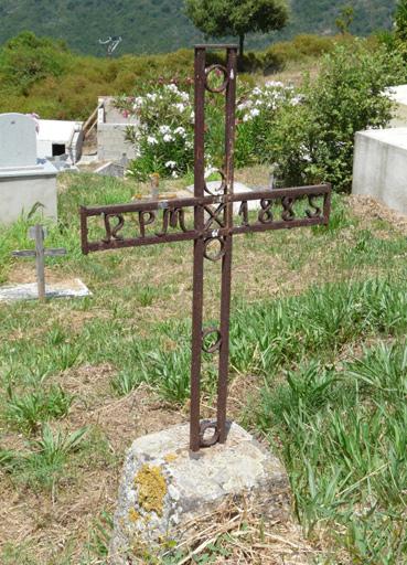 Croix funéraire (No 2)