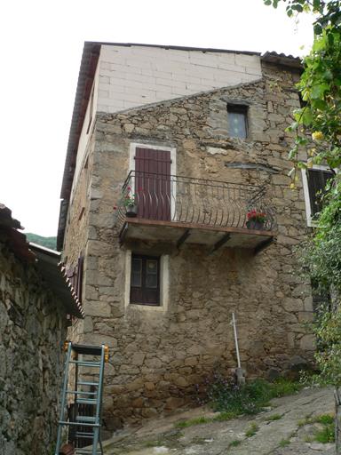 Elévation latérale.