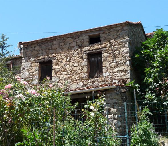 Elévation latérale.