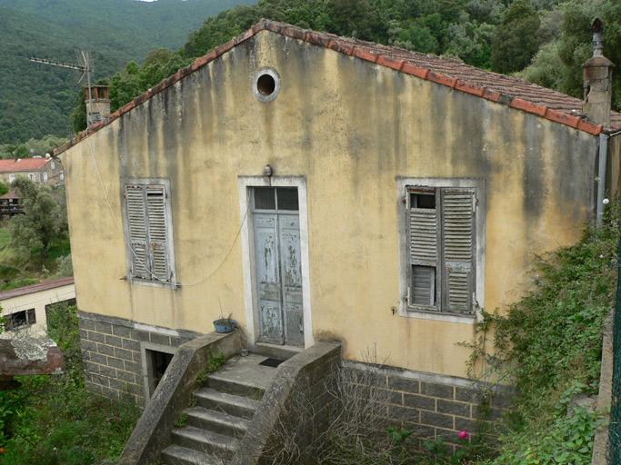 Elévation antérieure.