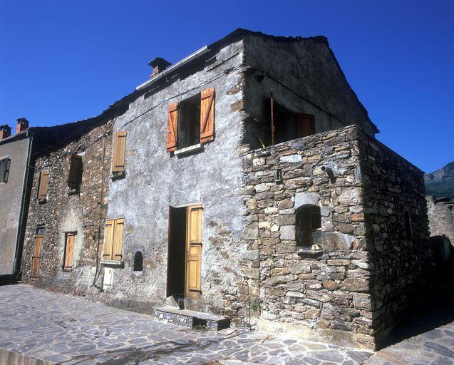 Elévation antérieure.