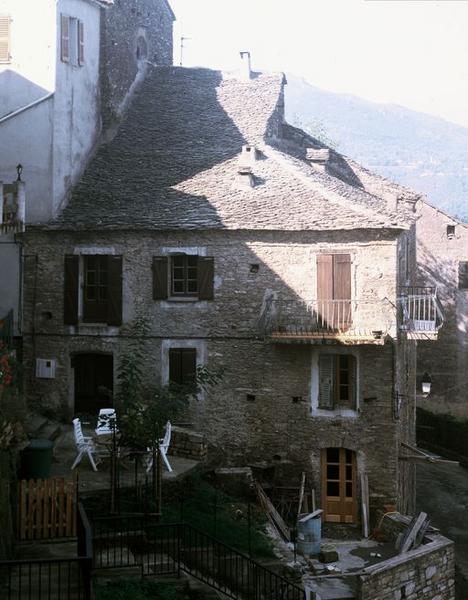 Elévation antérieure.