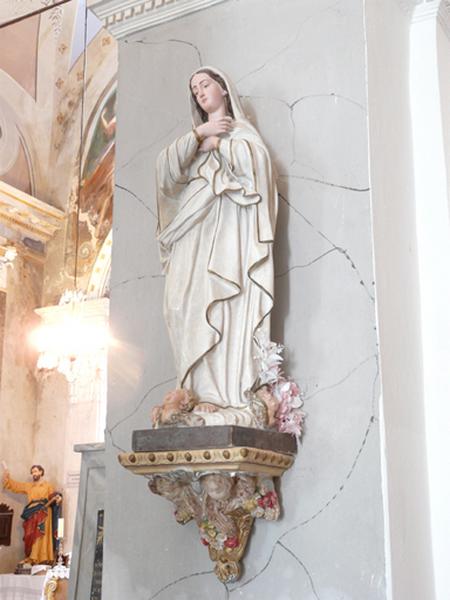 Vue d'ensemble de la statue de l'Immaculée Conception No 1.