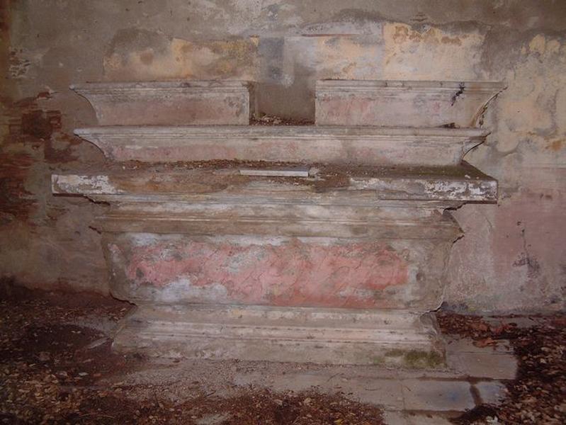 Vue d'ensemble du maître-autel.