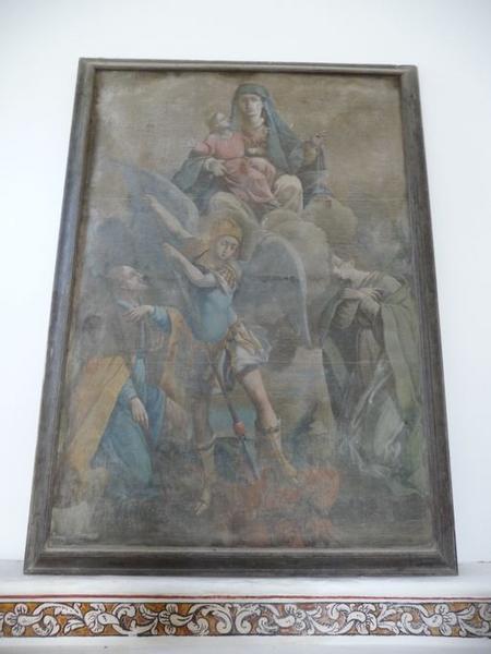 Tableau d'autel : Remise du Scapulaire à sainte Lucie et à saint Roch par Notre-Dame du Mont Carmel et par l'Enfant Jésus en présence de saint Michel