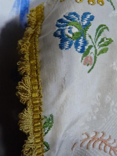 Détail du galon.