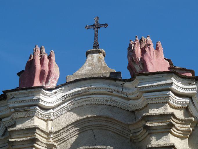 Détail du fronton.