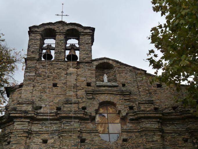 Vue d'ensemble du campanile.