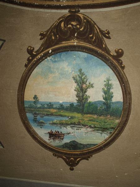 Vue d'ensemble d'un médaillon.