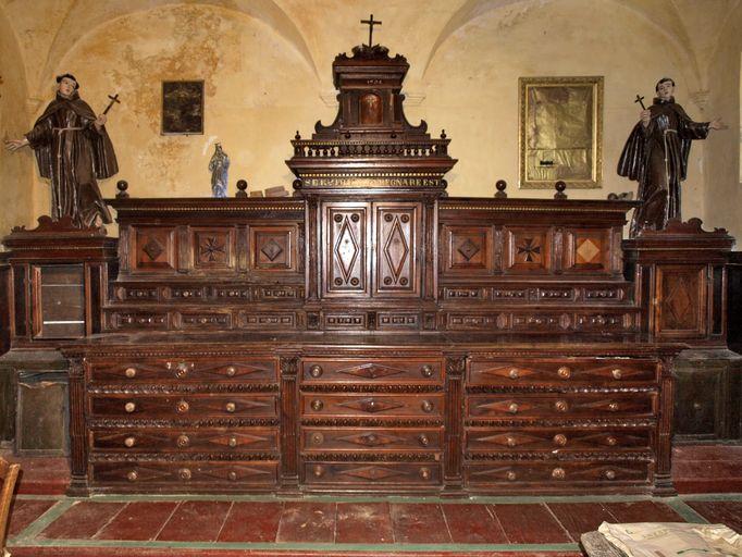 Meuble de sacristie