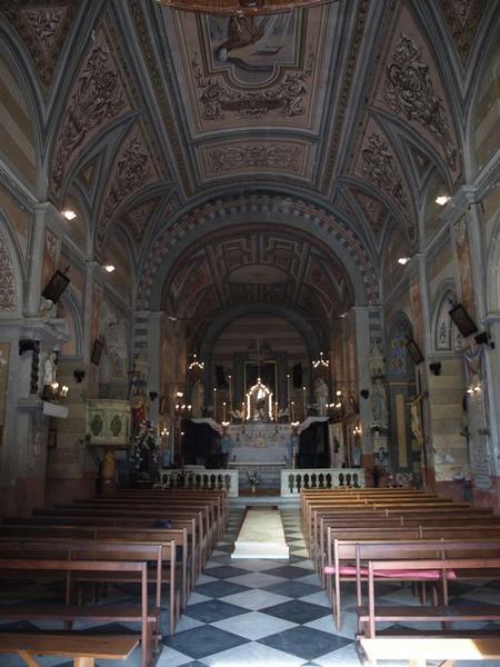 Nef et choeur.