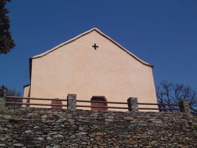 Vue partielle de l'élévation antérieure.
