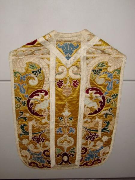 Chasuble (ornement doré)