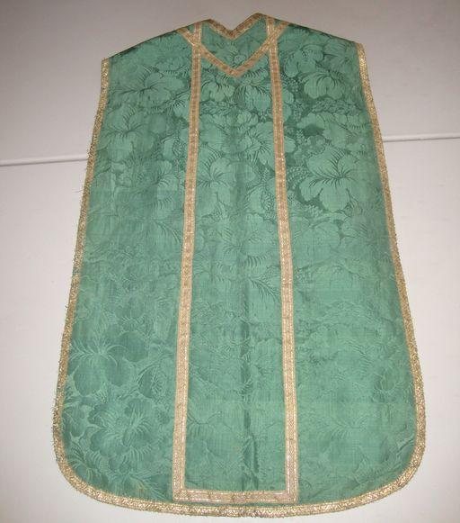 Chasuble (ornement vert)